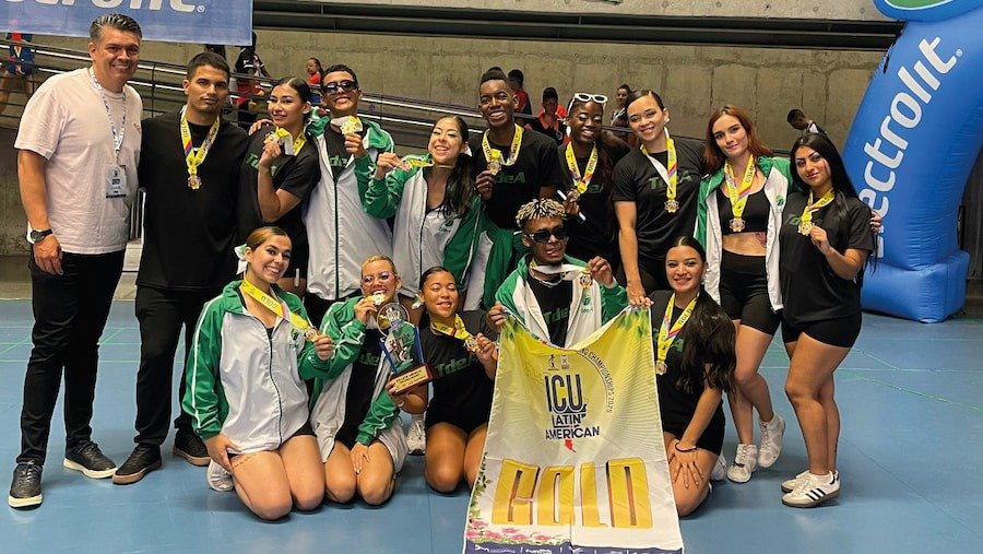 TdeA, campeón latinoamericano universitario de porrismo