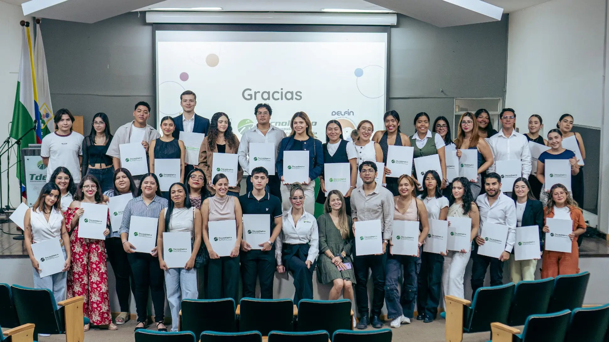 TdeA clausuró Curso de Verano Delfín