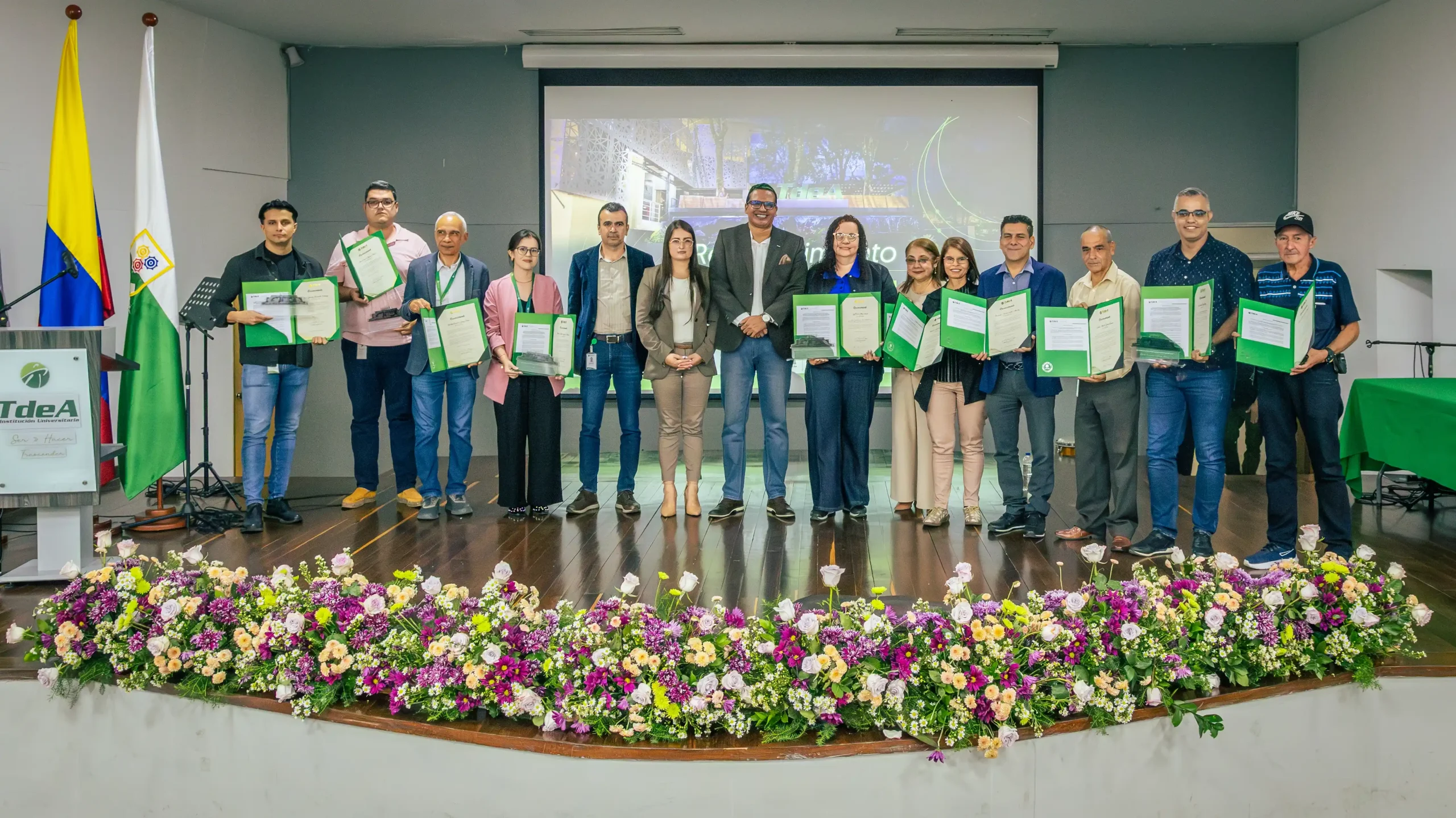 TdeA exaltó a servidores públicos y colaboradores